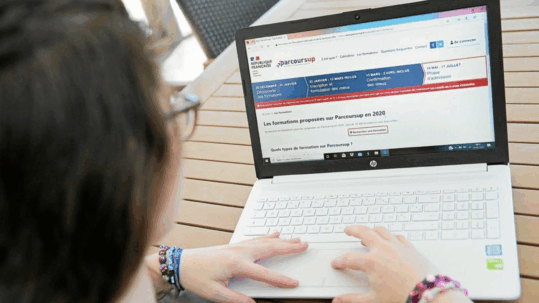 Stress Parcoursup : 83 % des jeunes le jugent stressant